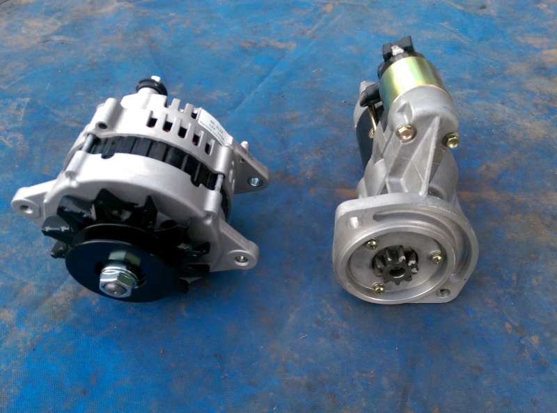 **** AFTERMARKET PARTS **** ******* TRUCKS & 4WDs *******