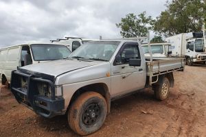 1996 Nissan Navara 