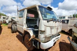 2001 Toyota DYNA 300 