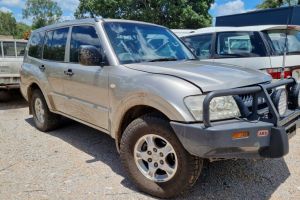 2005 Mitsubishi Pajero 