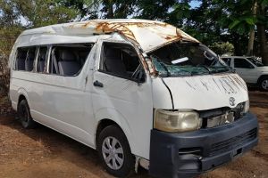 2006 Toyota HiAce 