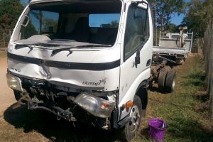 2006 Hino 414 - 300 Series 