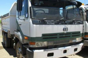 1995 Nissan UD CWB452 
