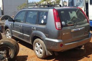 2006 Nissan X-TRAIL 