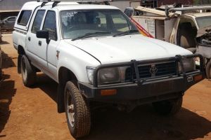 1995 Toyota HILUX 