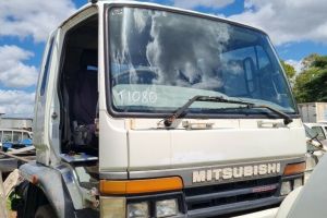 1996 Mitsubishi FM 