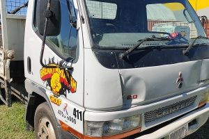 2004 Mitsubishi Canter 