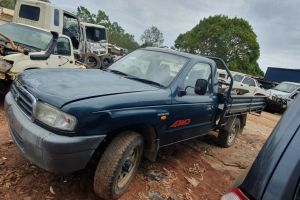 2002 Mazda Bravo 