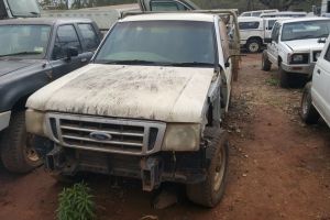 2002 Ford Courier 