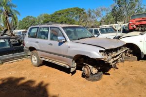 2001 Toyota Landcruiser 