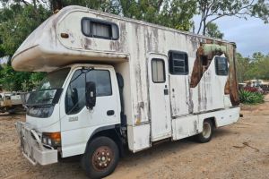 1999 Isuzu NPR