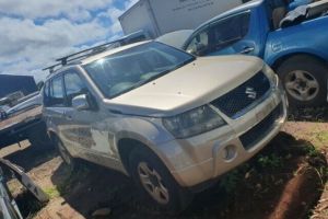 2005 Suzuki Grand Vitara 