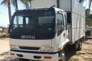 1996 Isuzu FRR500 