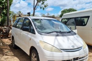 2002 Toyota Tarago 