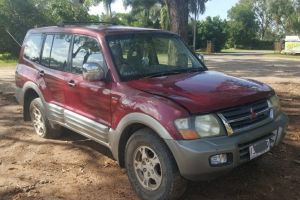 2000 Mitsubishi Pajero 