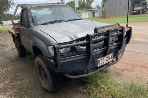 2003 Toyota Hilux 